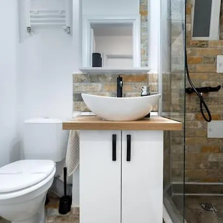 Sala Palatului Secret Gem * Bukurešť